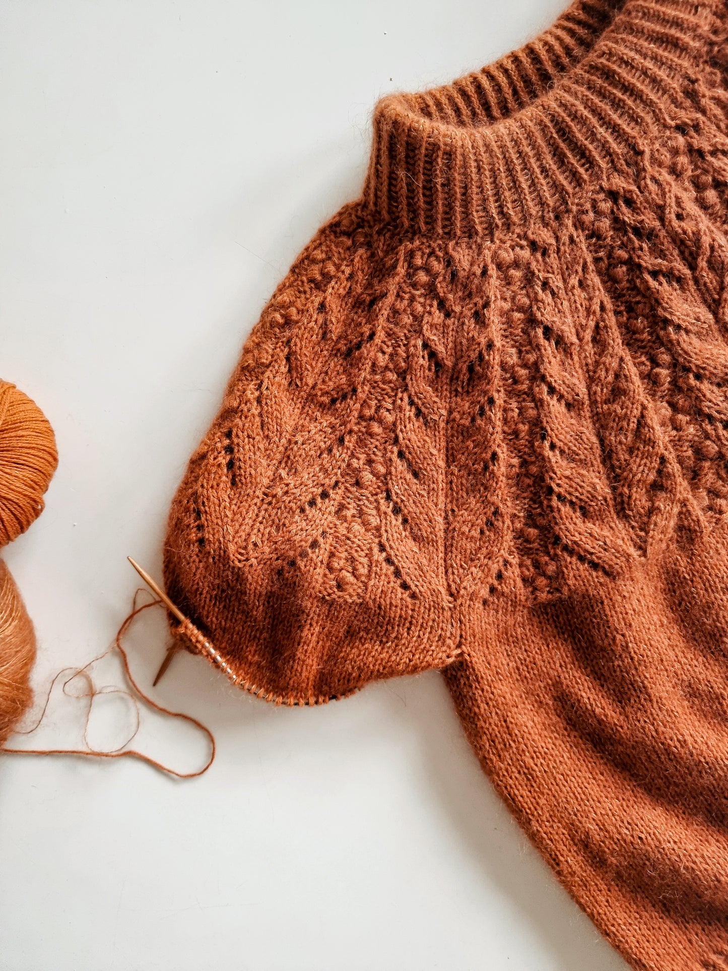 Foxberry pullover