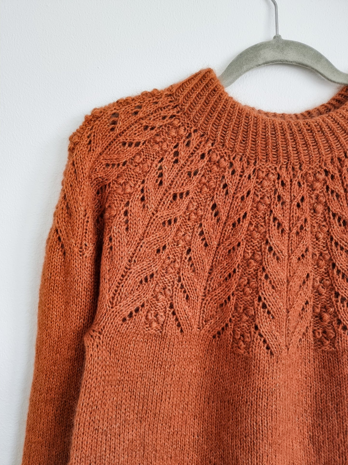 Foxberry pullover