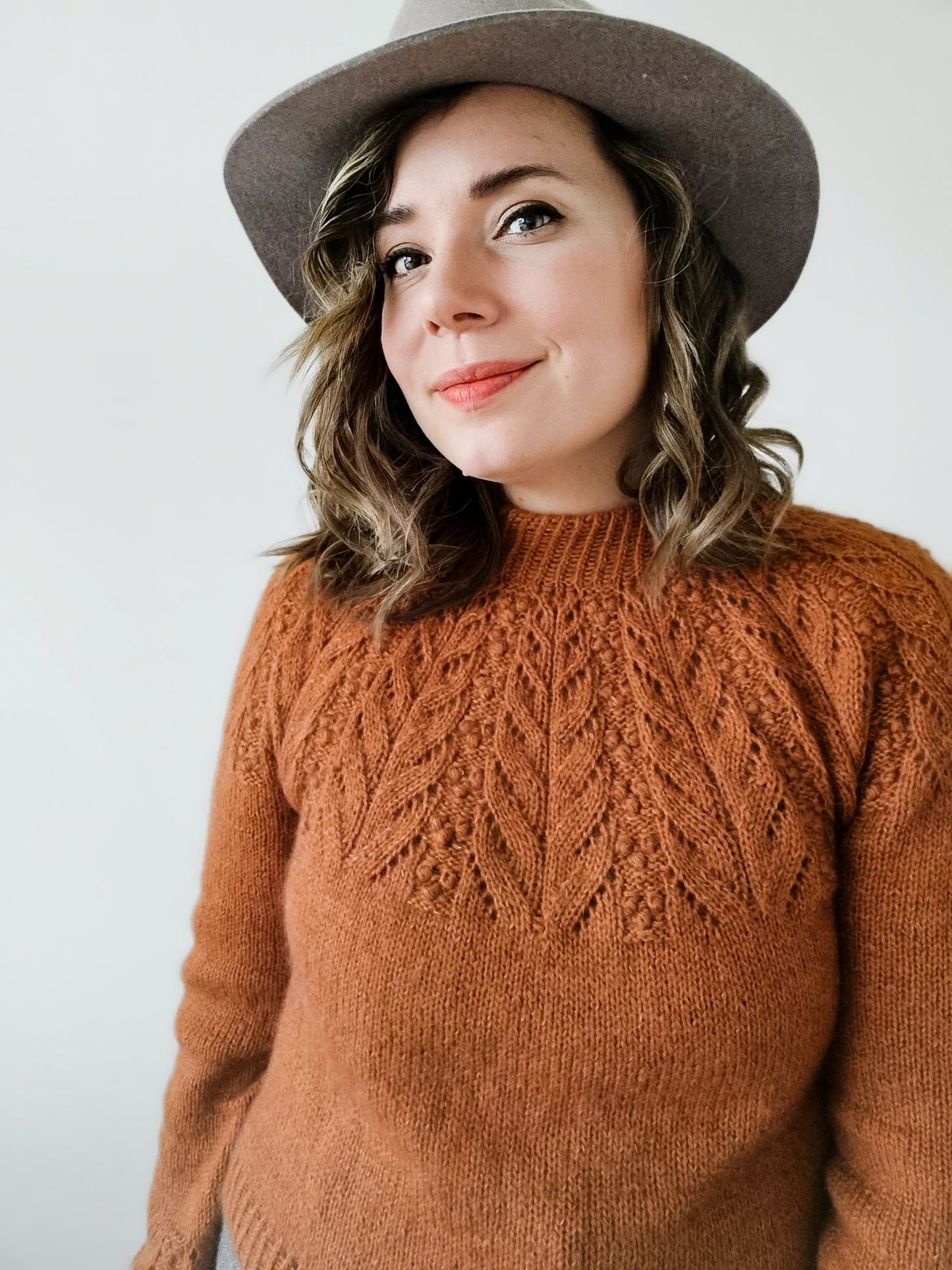 Foxberry pullover