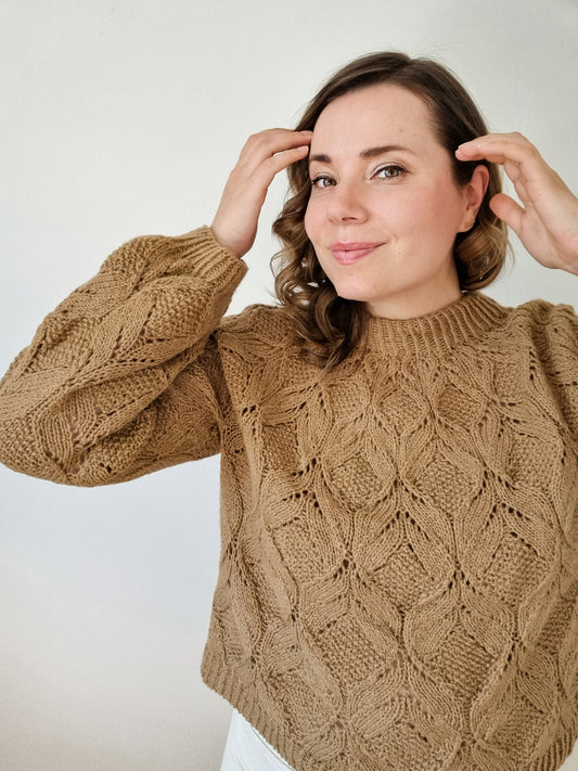 Poetry pullover