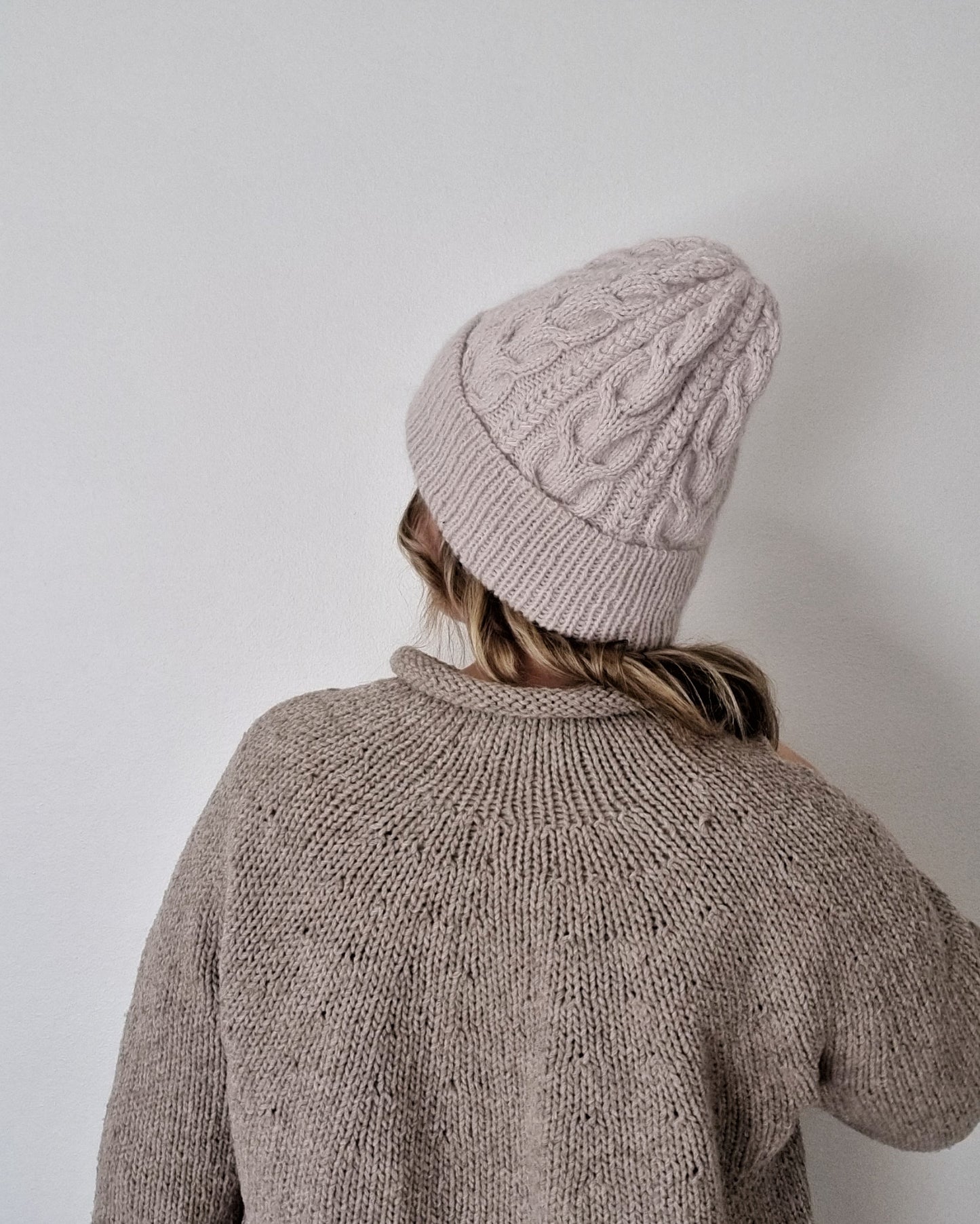 August beanie