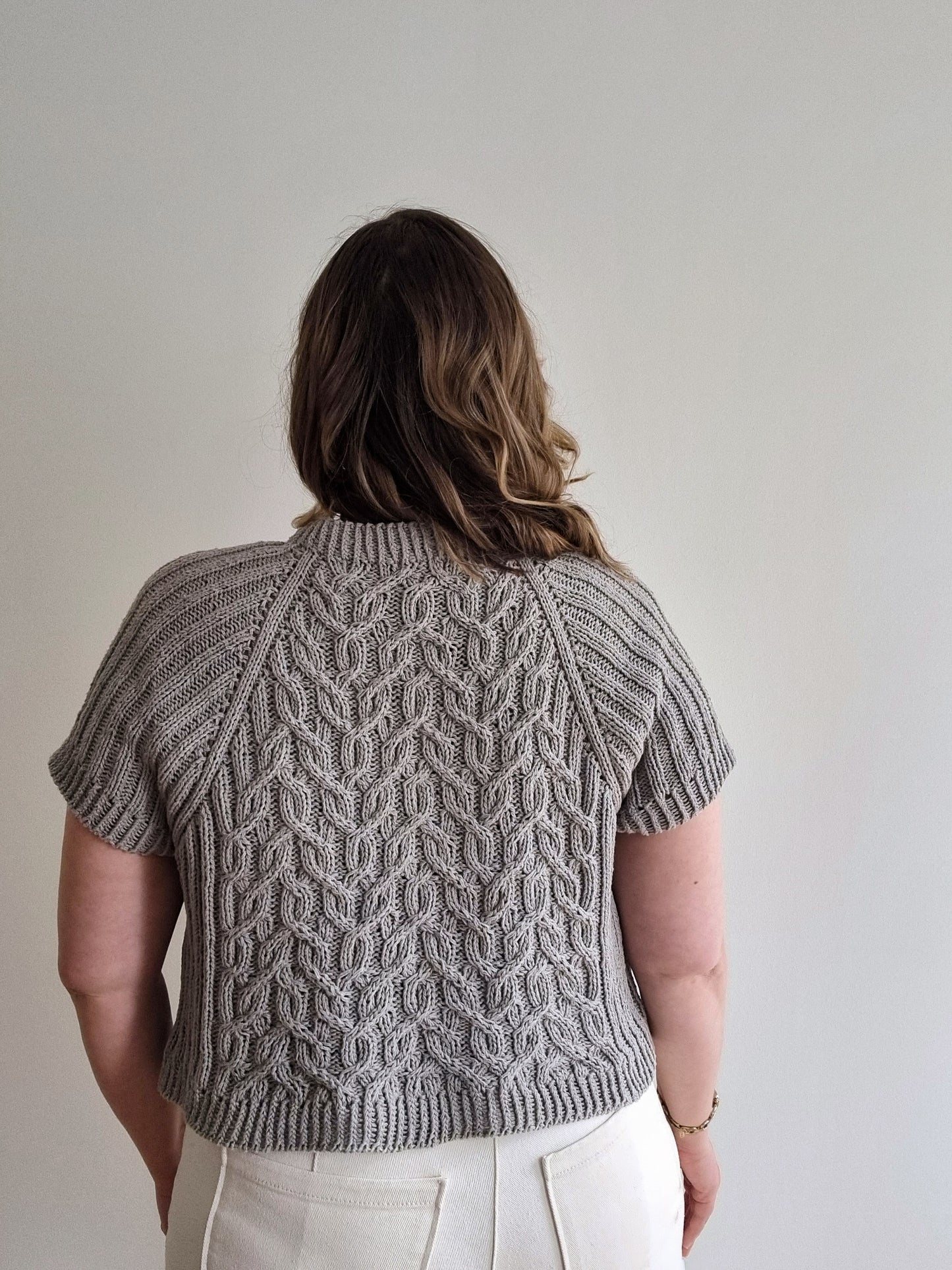 Diona tee