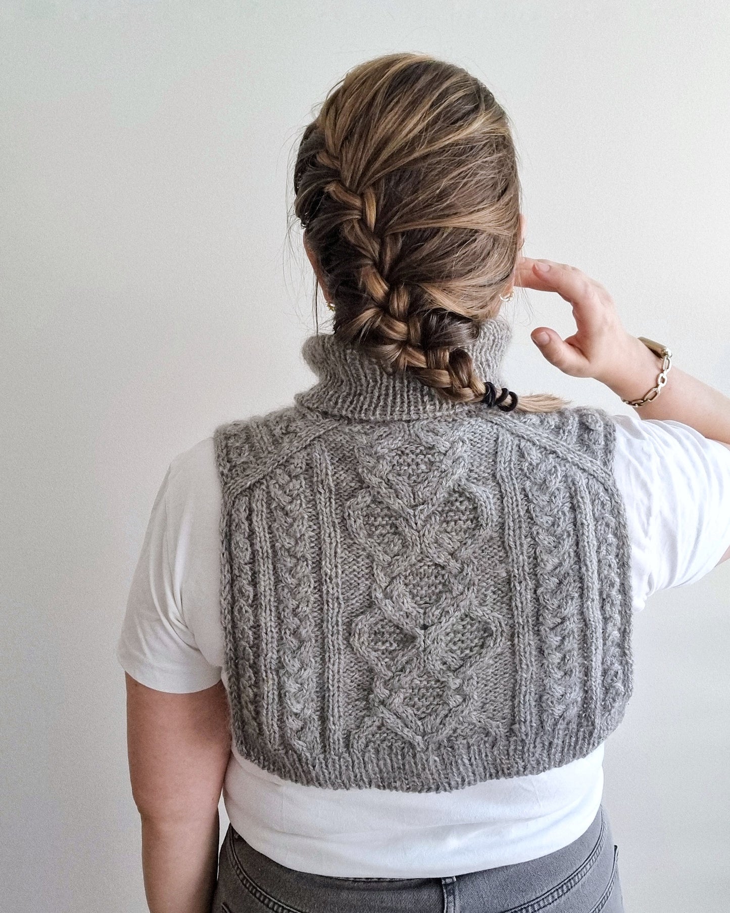 Moonflower collar