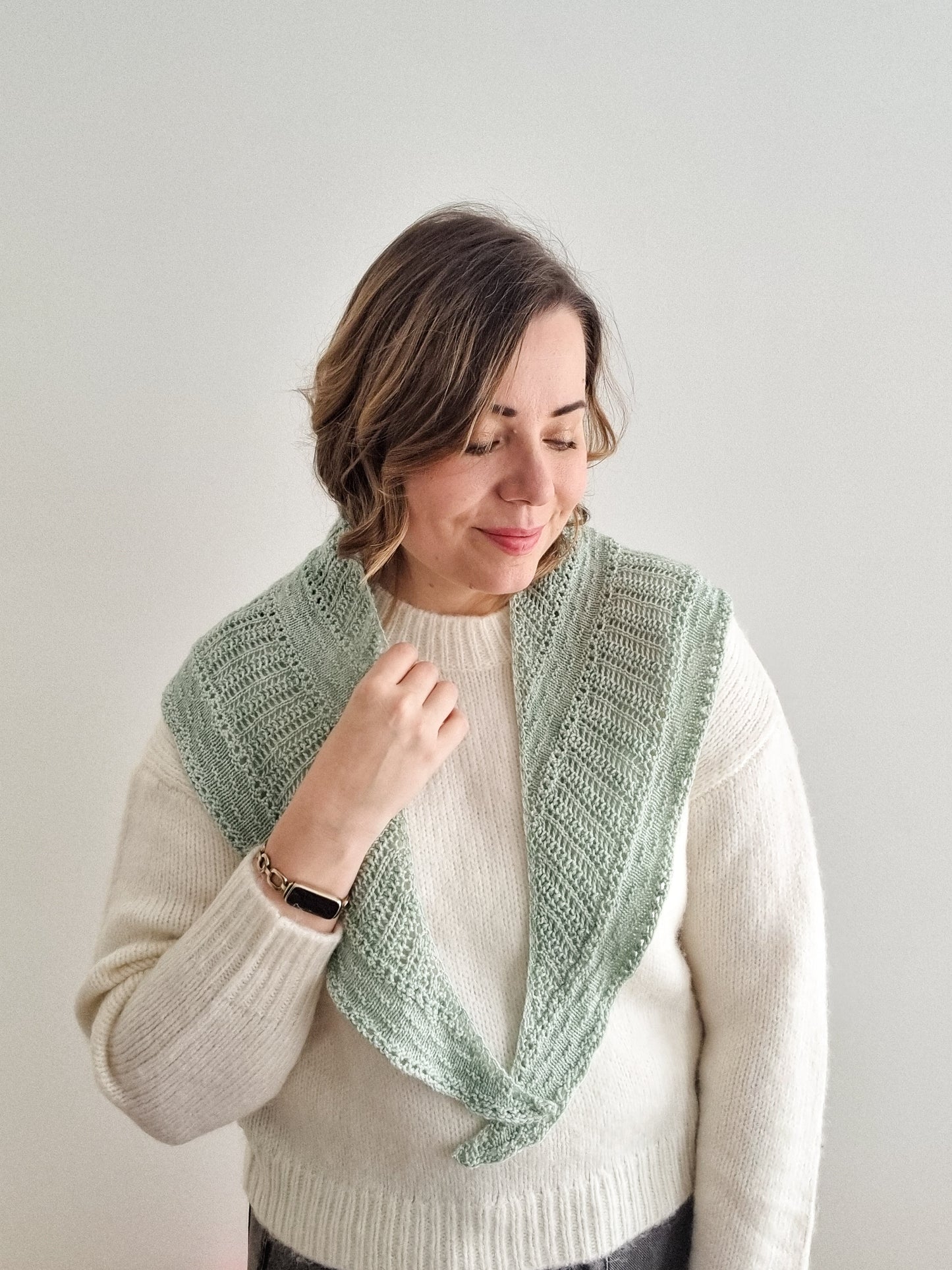 Tiny shells shawl