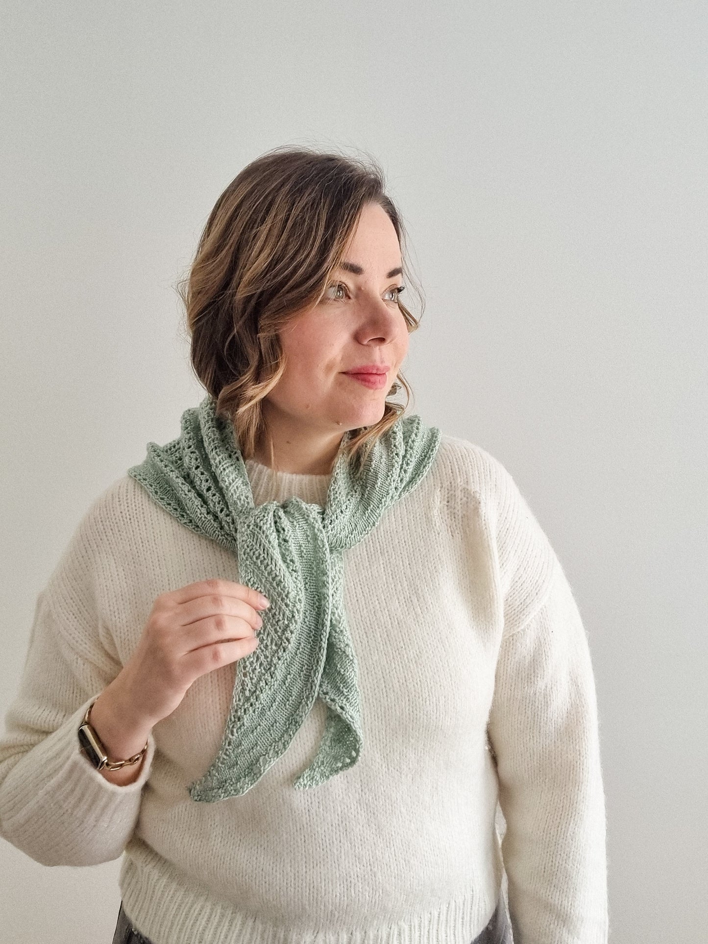 Tiny shells shawl