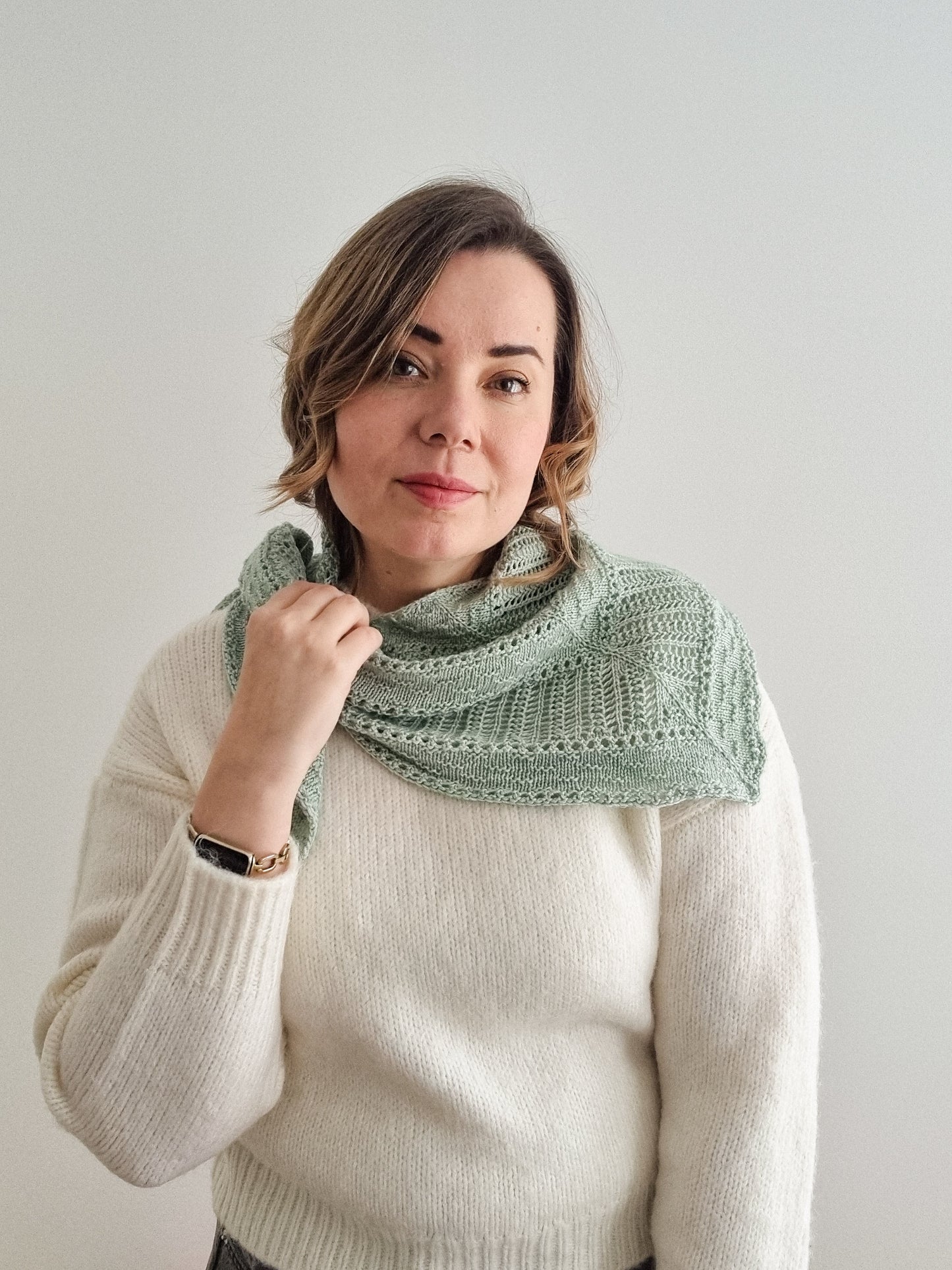 Tiny shells shawl