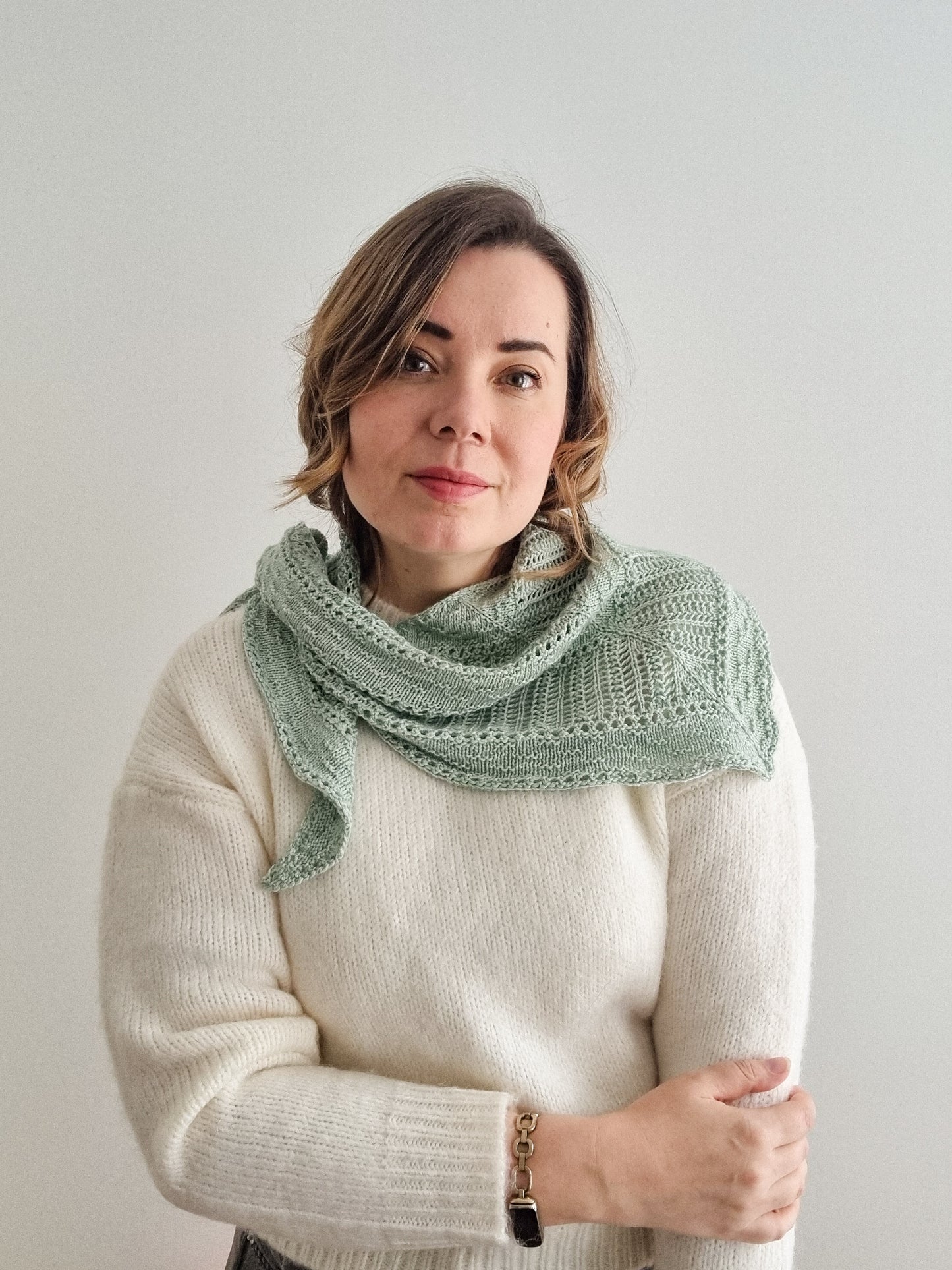 Tiny shells shawl