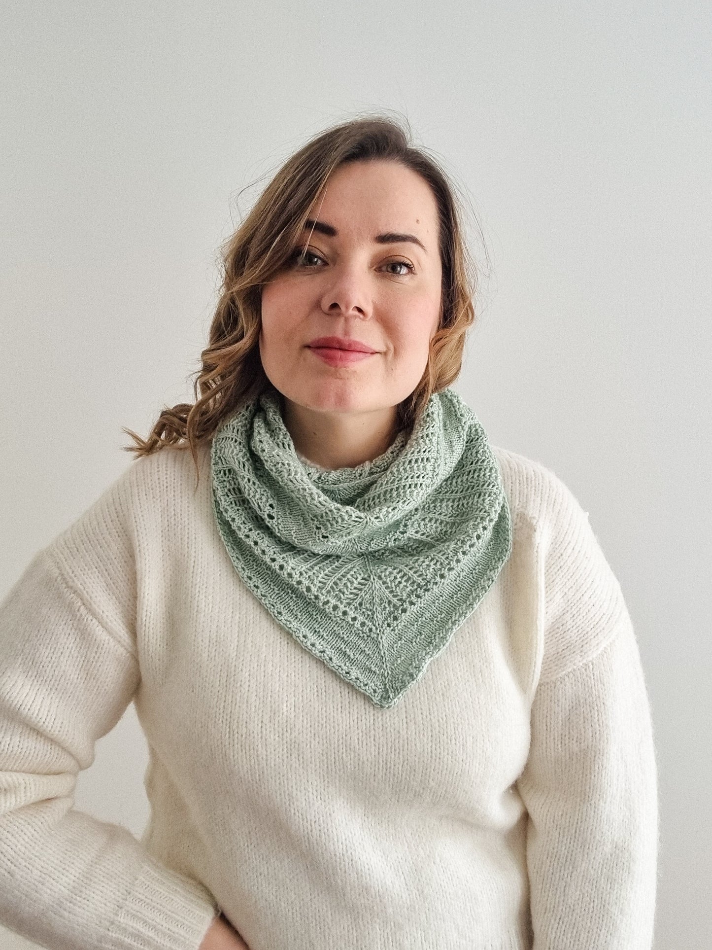 Tiny shells shawl