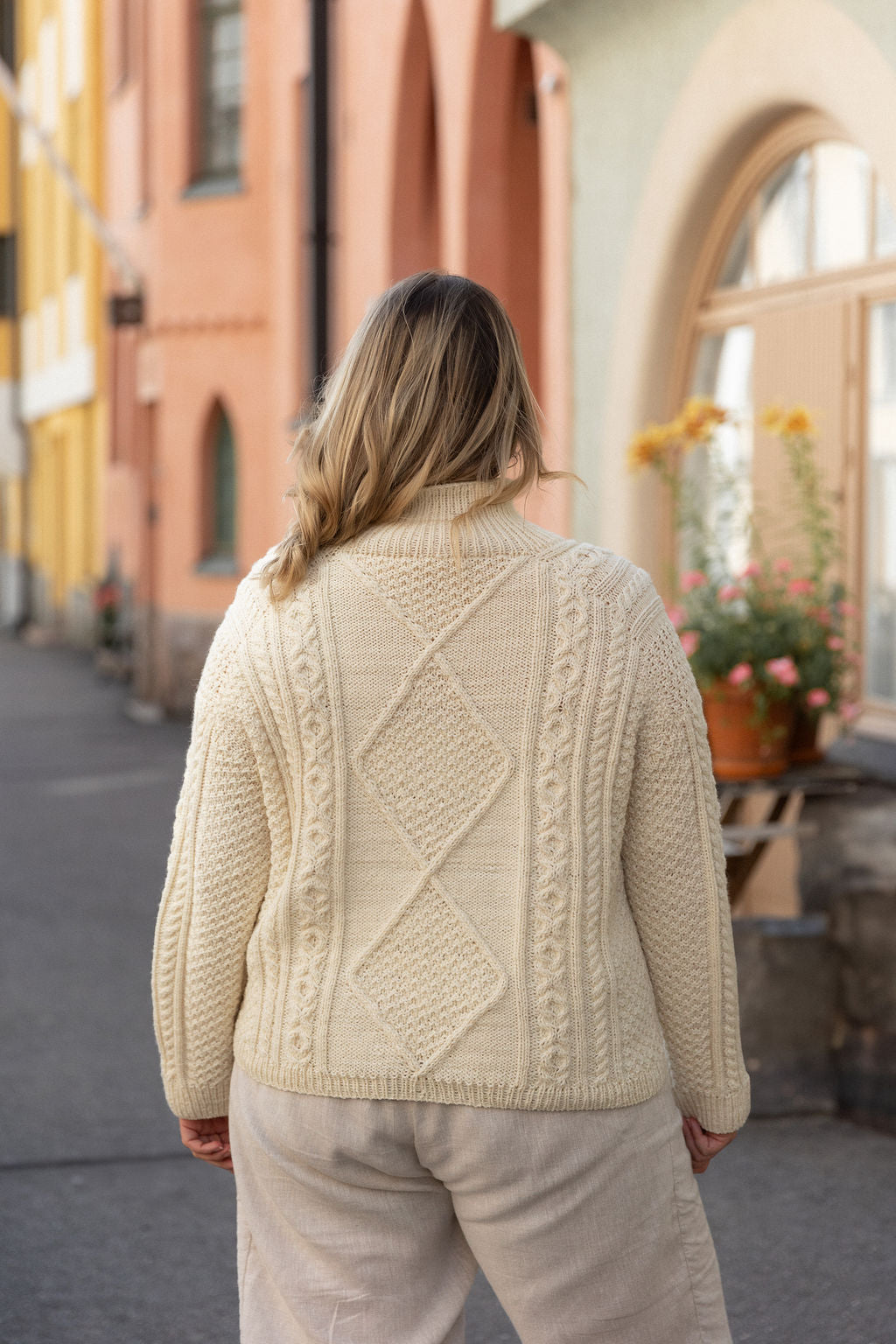 Hugs and Kisses pullover