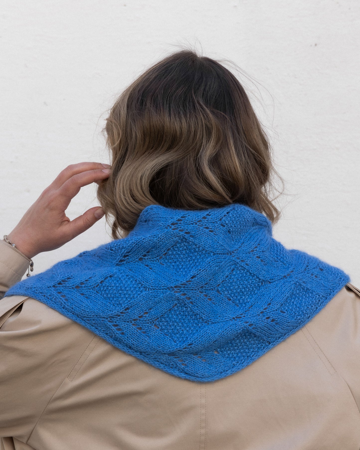 Poet scarf