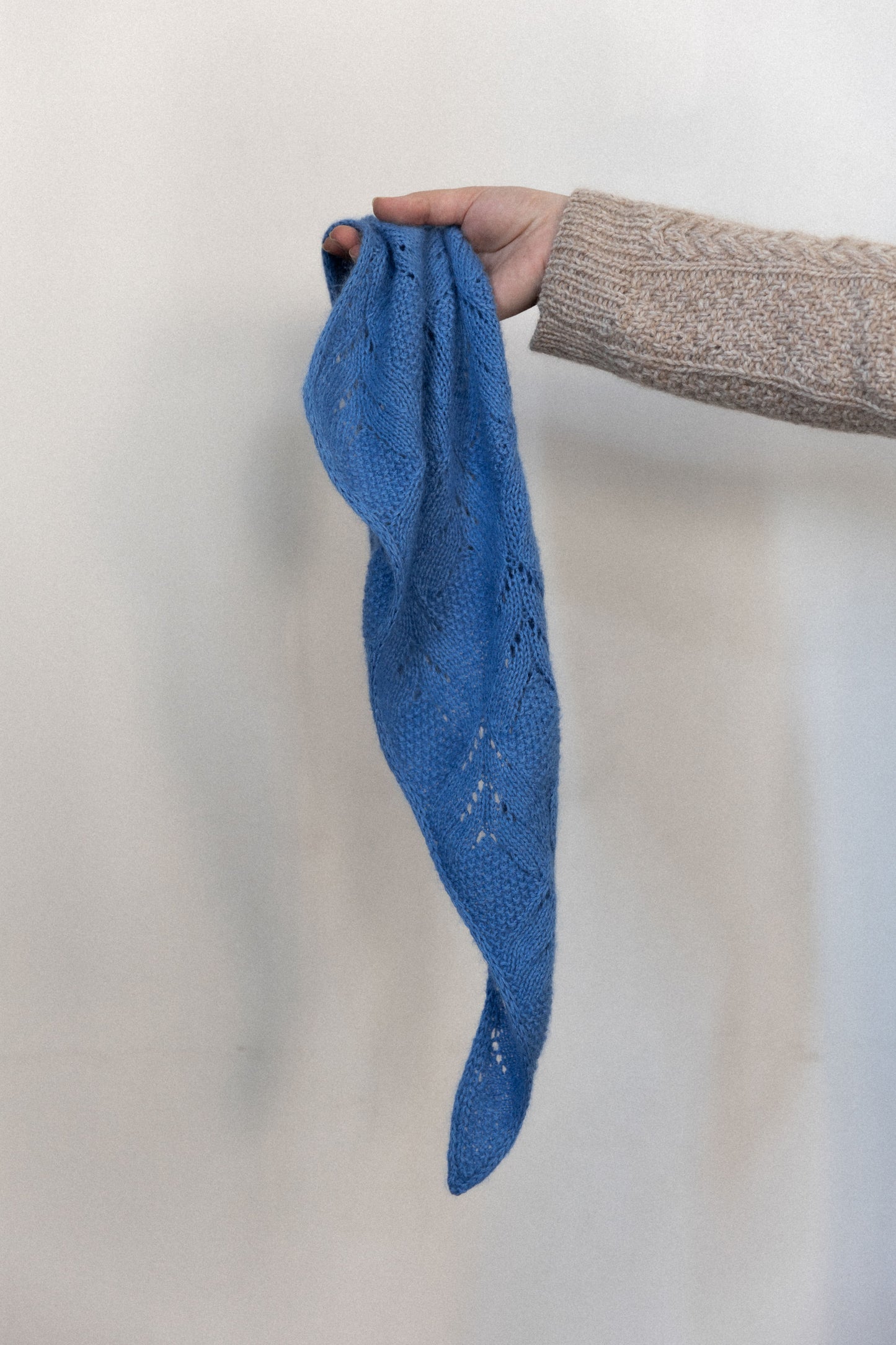 Poet scarf