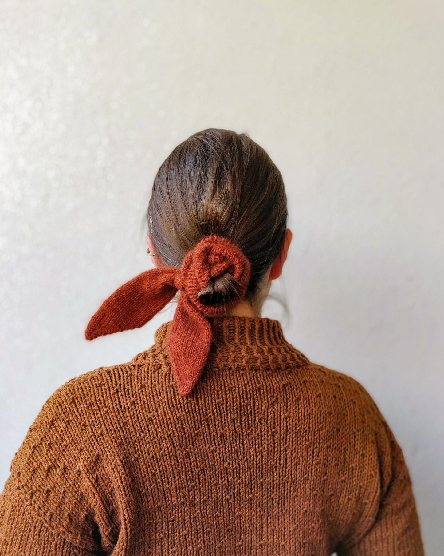 Pupu scrunchie