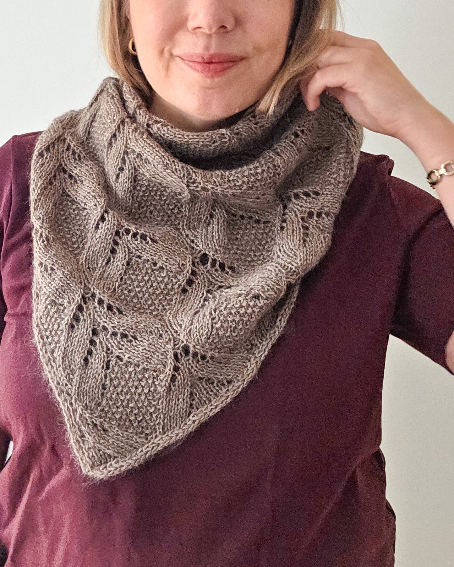 Poet cowl