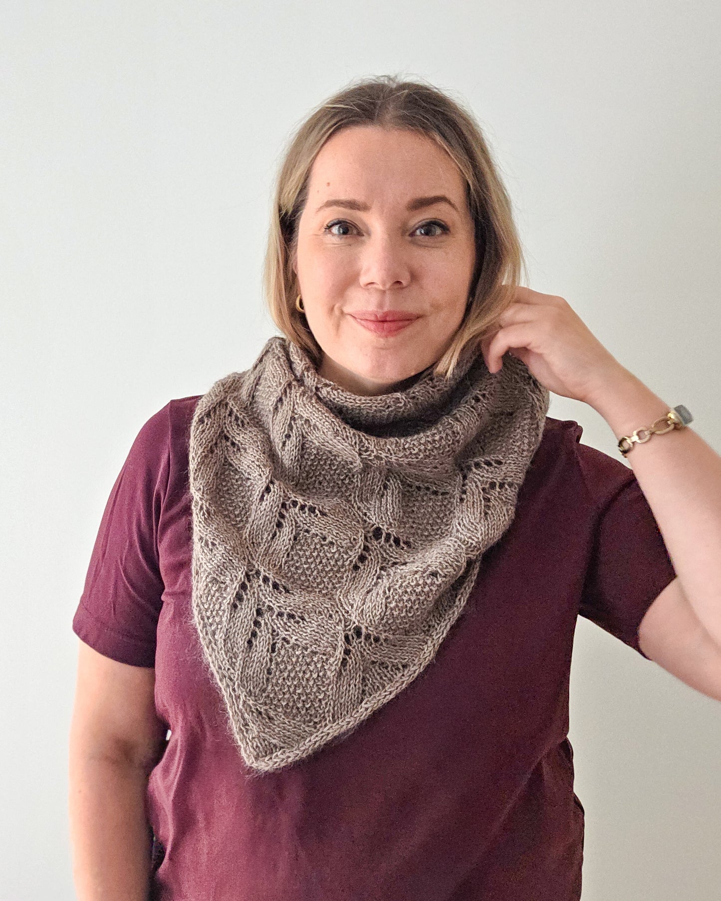 Poet cowl