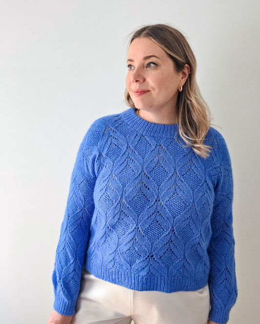 Poetic pullover