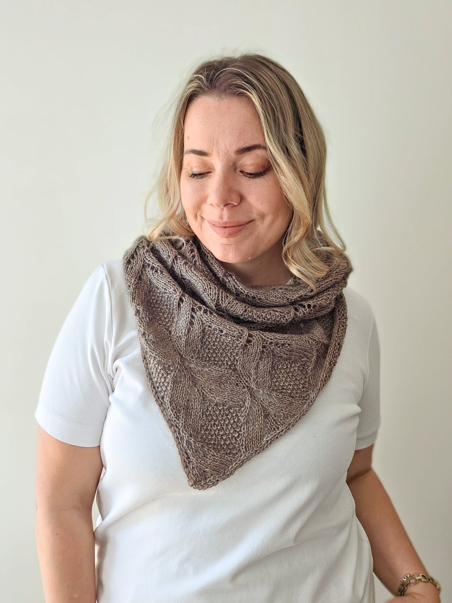 Poet cowl