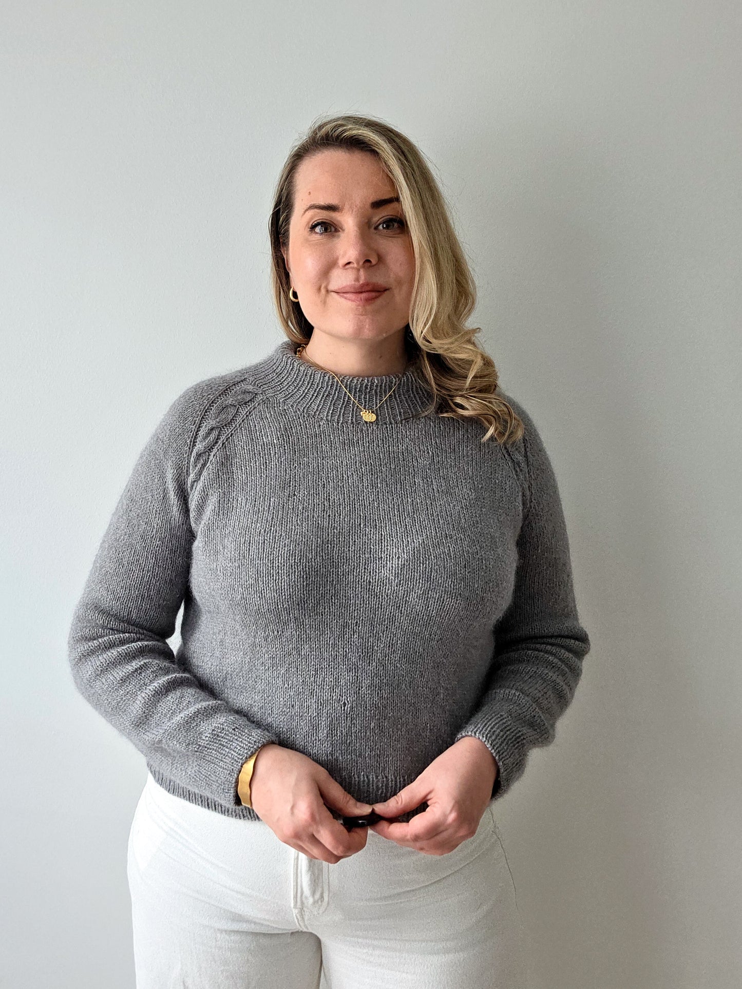 Rainy day pullover
