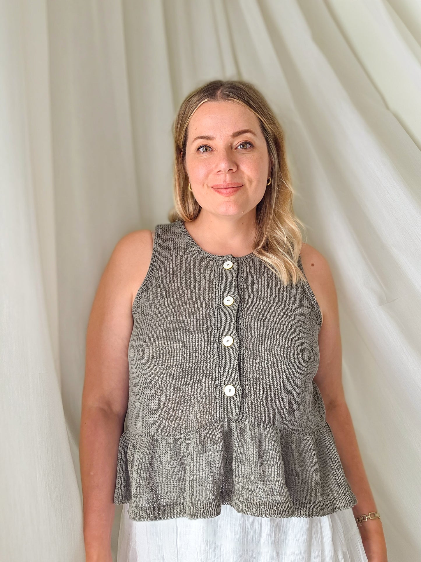 Lily vest