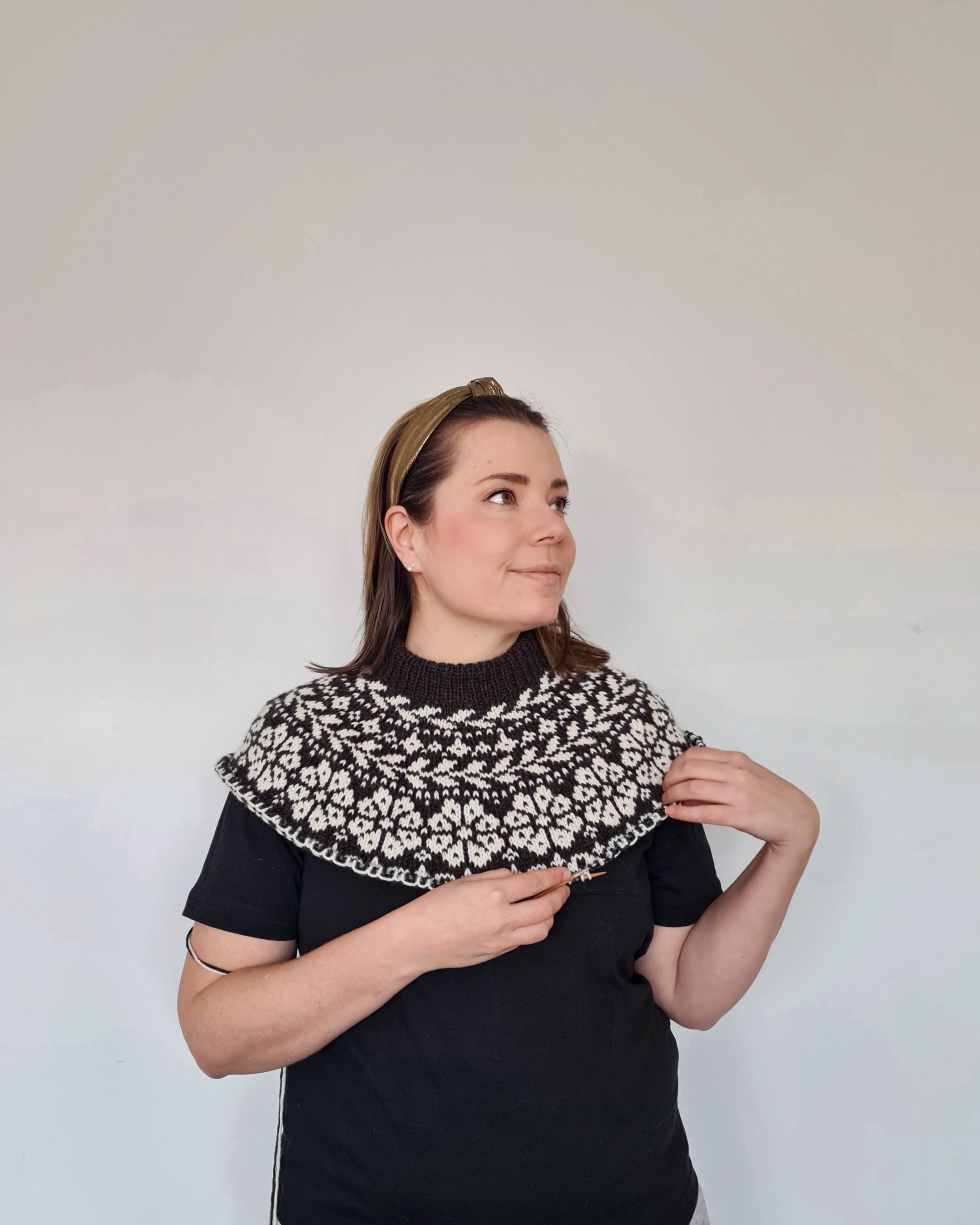 Lumignon ribbon shoulder knit ensemble+stage01.getbooks