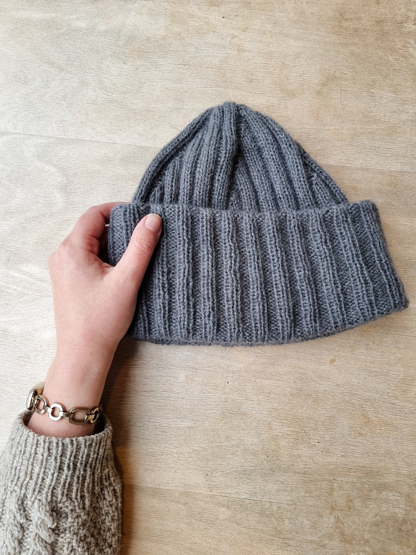 Archer beanie