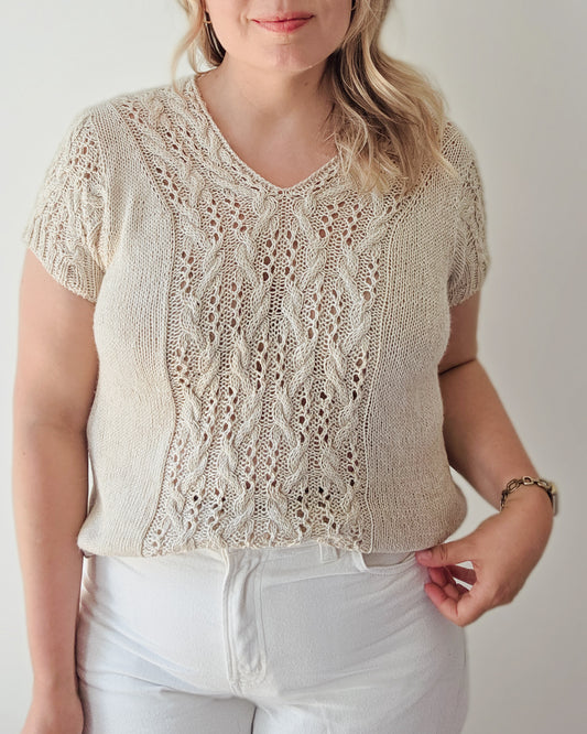 Laulu v-neck tee