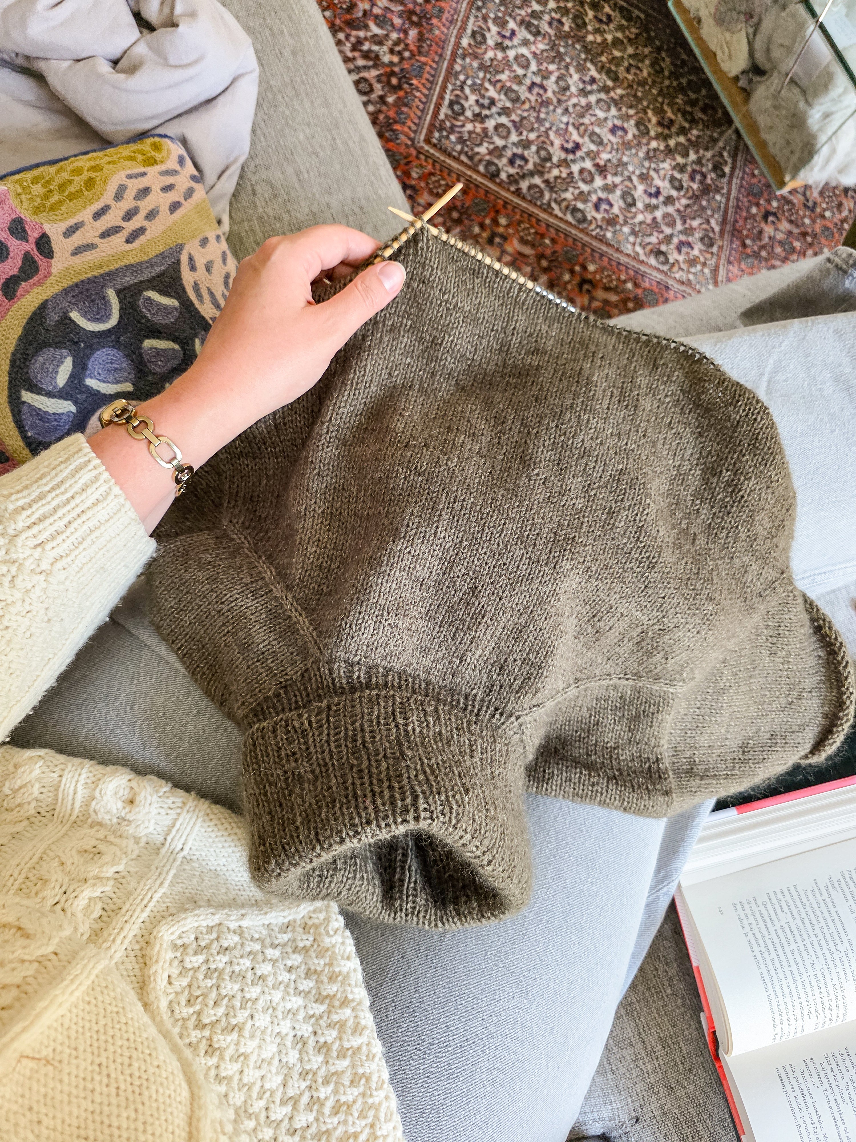 LEONARD トランペット刺繍 ノースリーブセーター North Wind pullover – Sari Nordlund