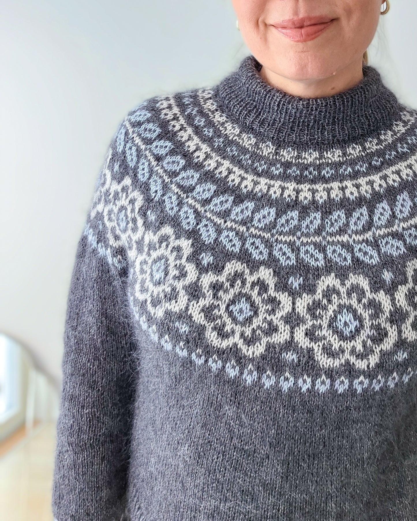 Poppy Bloom pullover