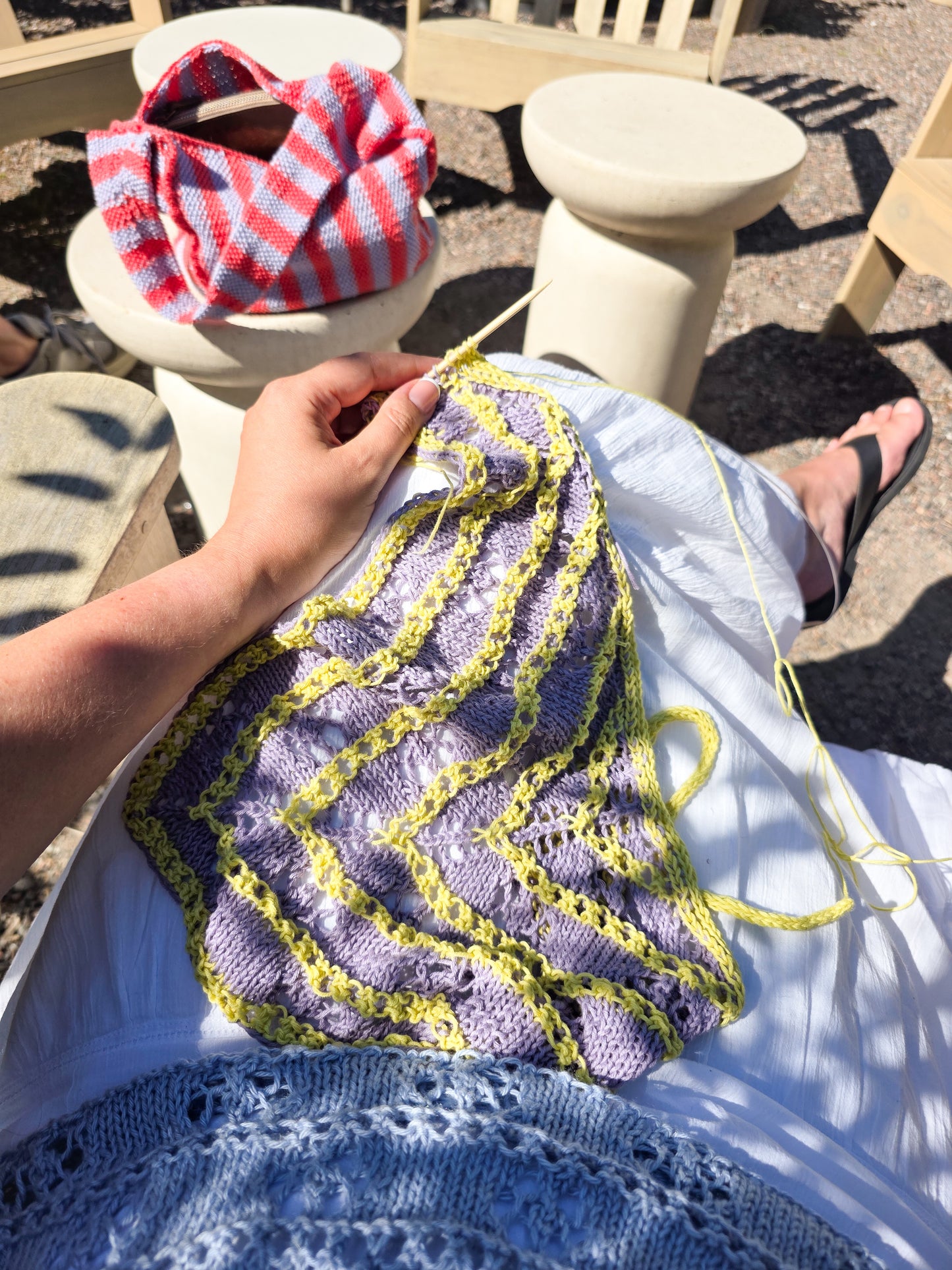 Daisy Daze Shawl