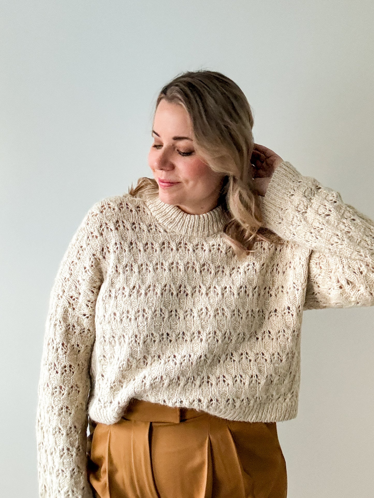 Acorn pullover