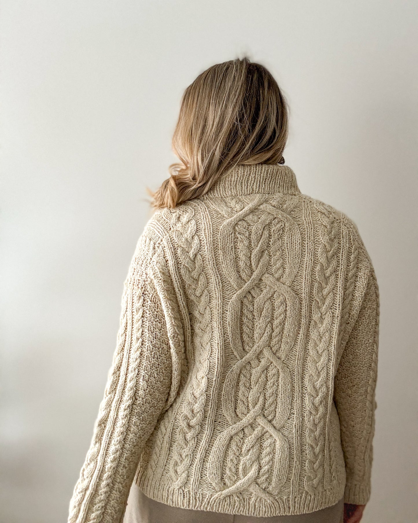 Stars Hollow pullover