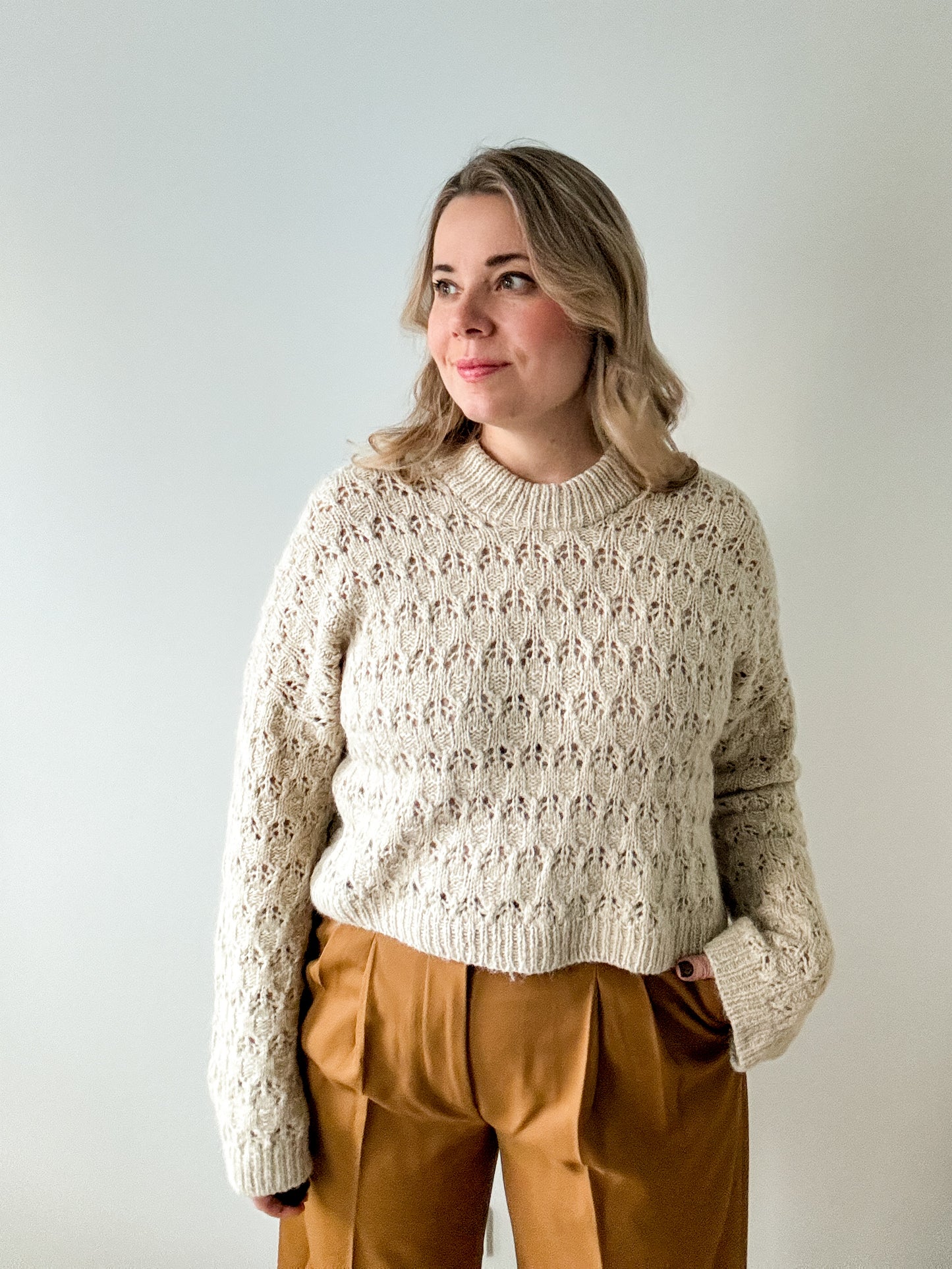 Acorn pullover