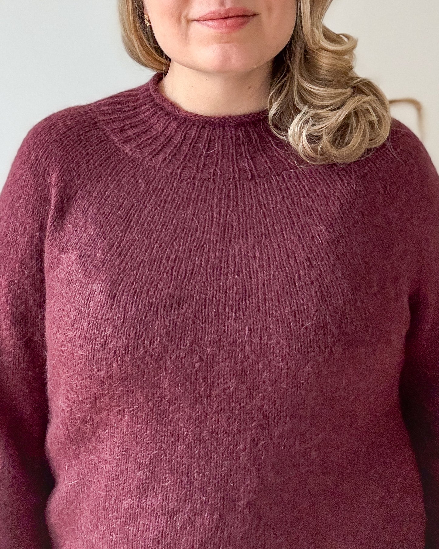 Apollonis light pullover