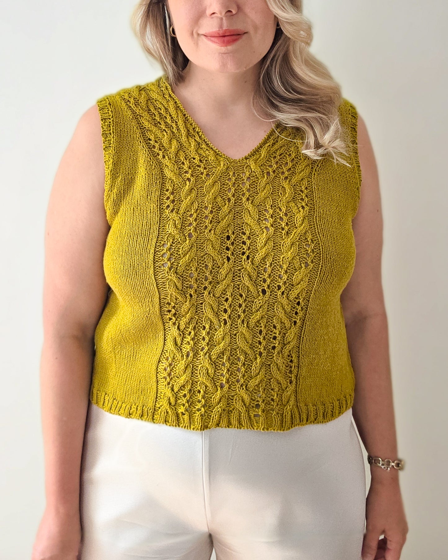 Laulu v-neck top