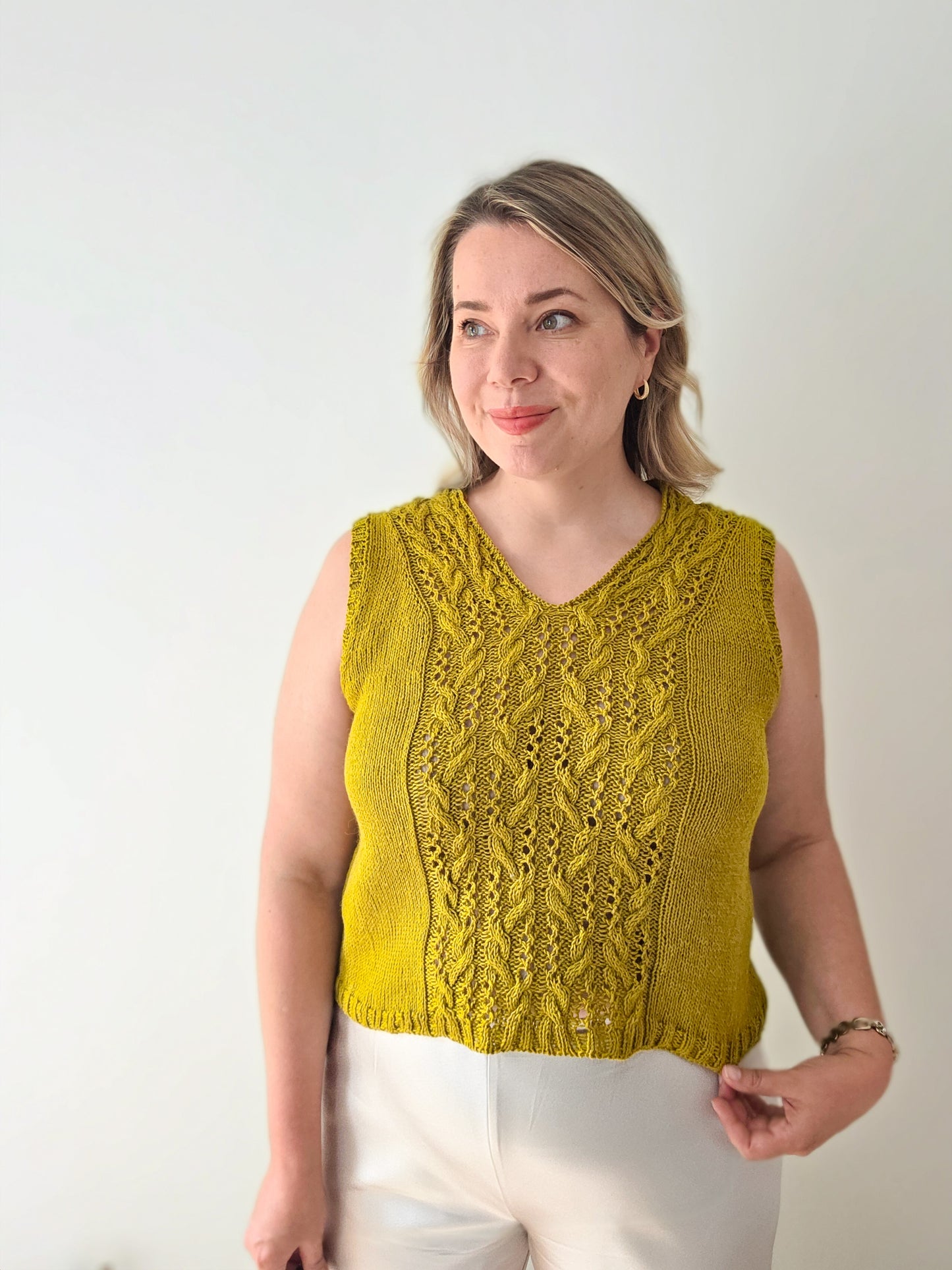 Laulu v-neck top