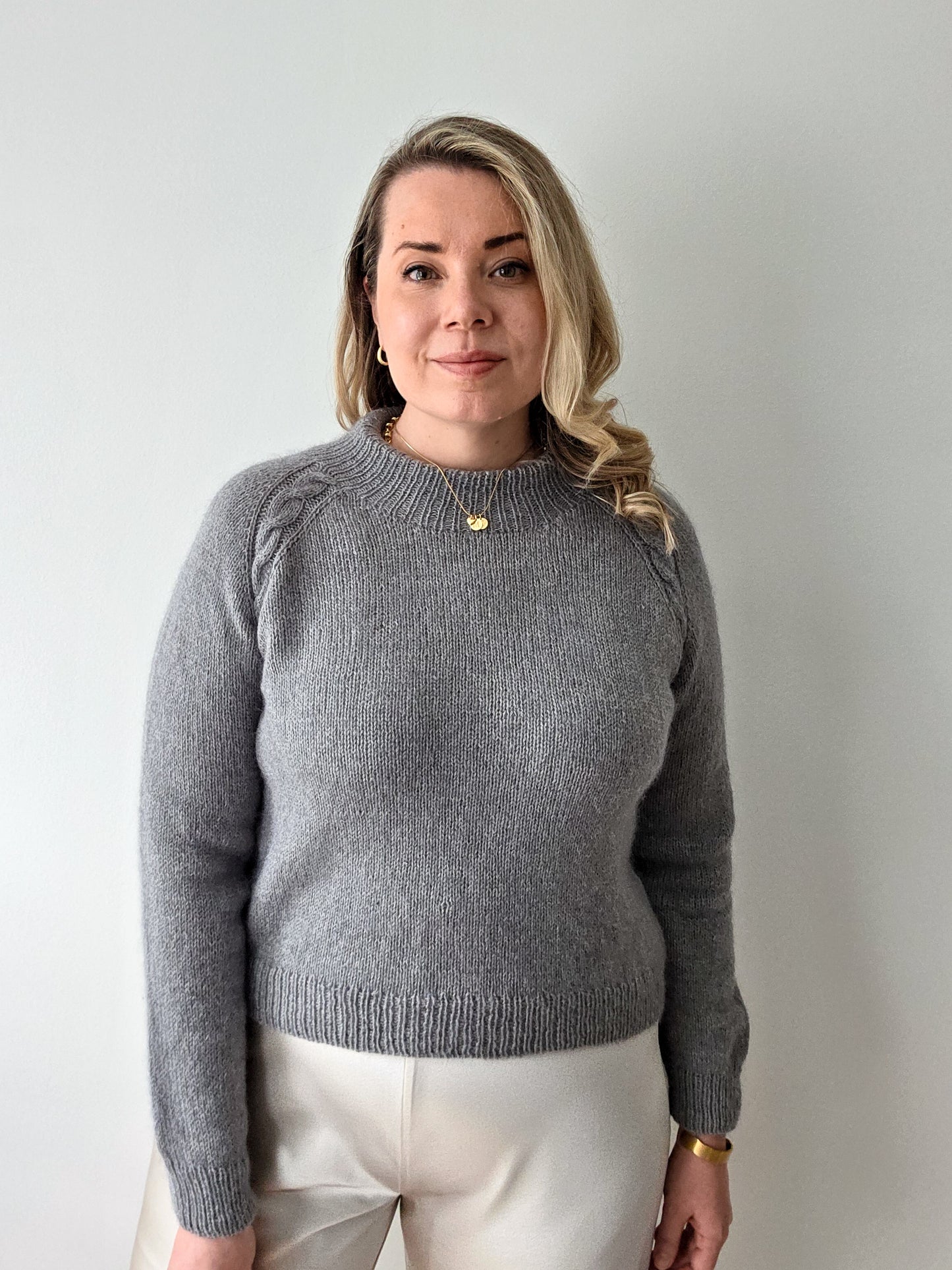 Rainy day pullover