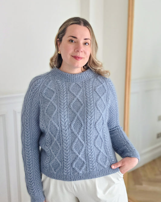 Book Club Raglan pullover